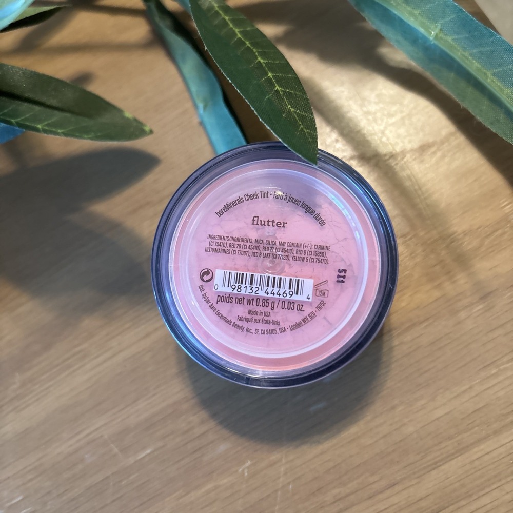 RARE bareMinerals Cheek Tint Flutter .085 G Pink Blush New Sealed New